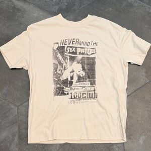 Sex Pistols band t-shirt